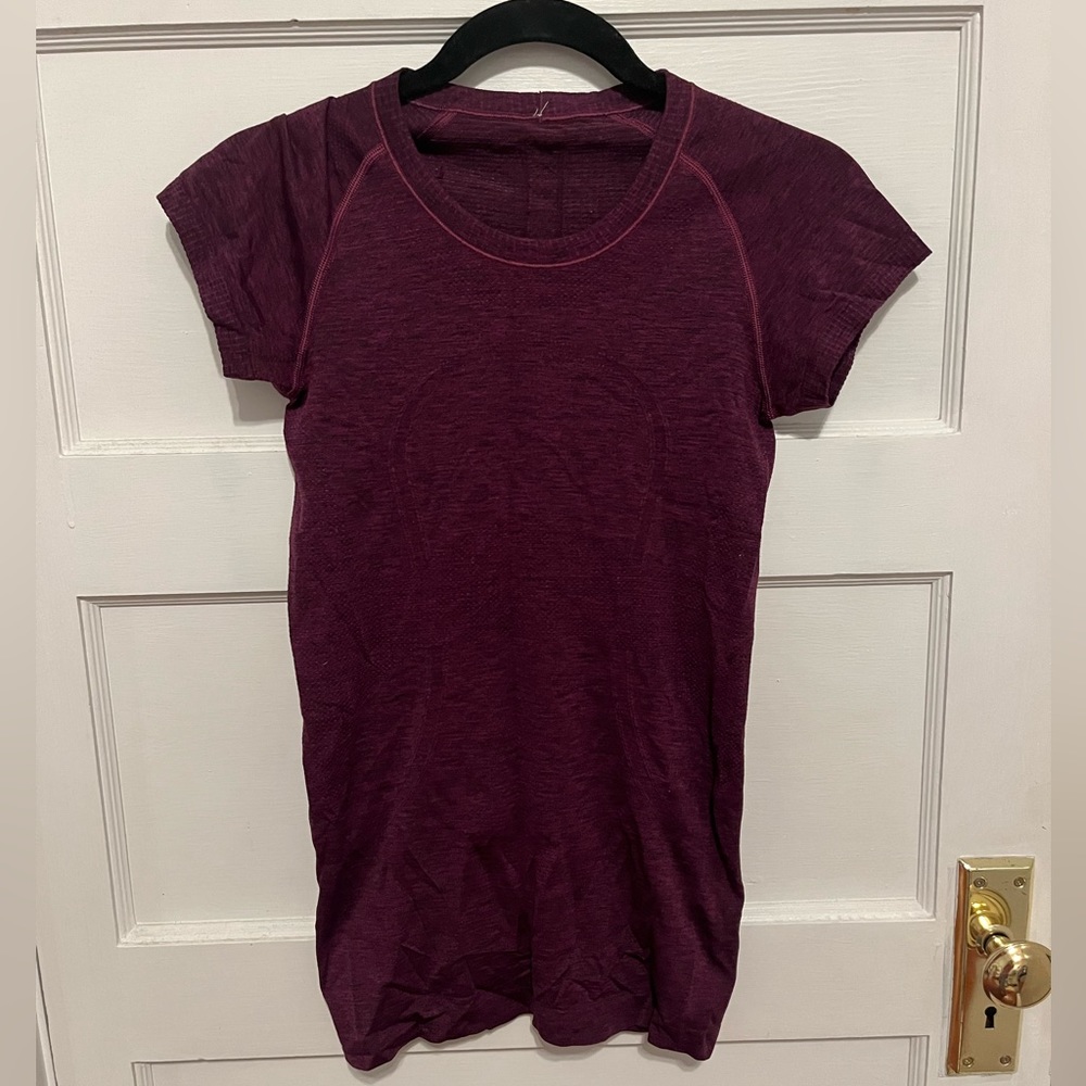 Luluemon Swifty Top